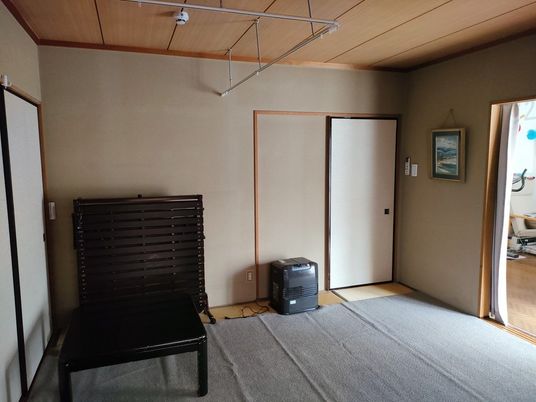 落ち着いた雰囲気の和室