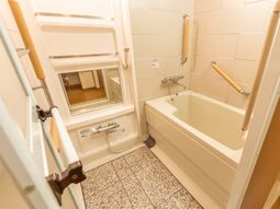 バリアフリー浴室