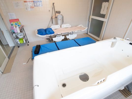 浴室の介助器具付設備