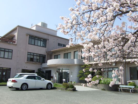 特別養護老人ホーム 萬寿園の外観