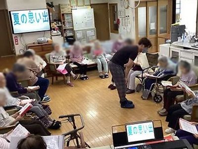 和やかな雰囲気のラウンジ