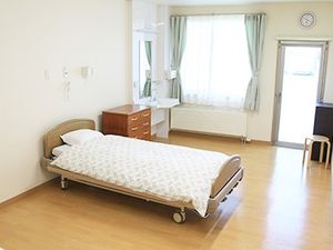 ベッドのある居室