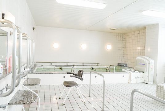 清潔な浴室