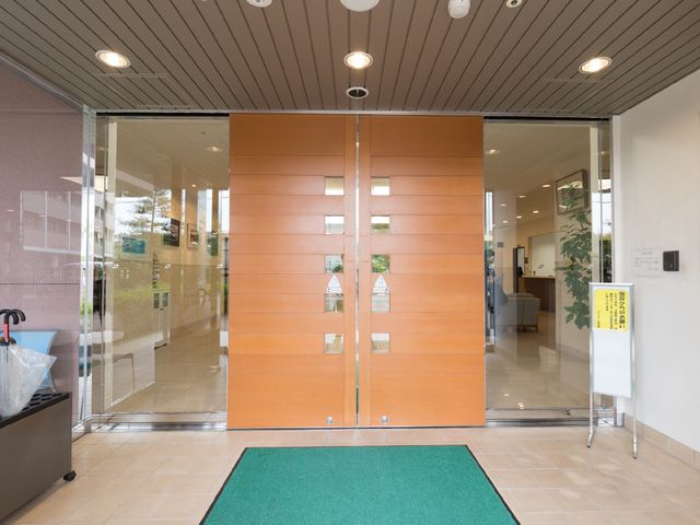 エントランスドア正面