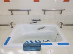 バリアフリー浴室の概観