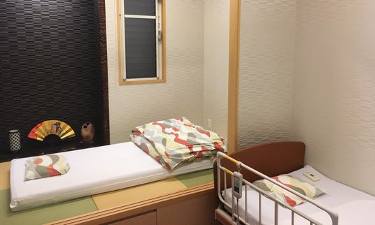 落ち着いた雰囲気の居室