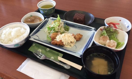 和食の食事セット