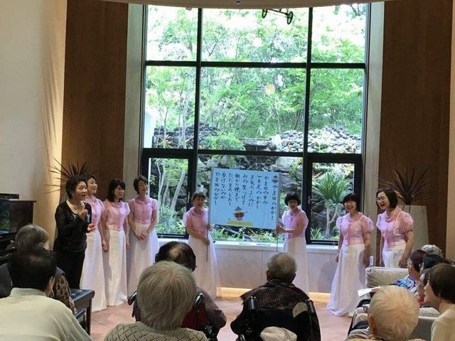 音楽会のある共有スペース イベント ピアノとフルートの生演奏を楽しむ憩いの場です。趣味を楽しみながら、潤いある日常を送れる空間があります。