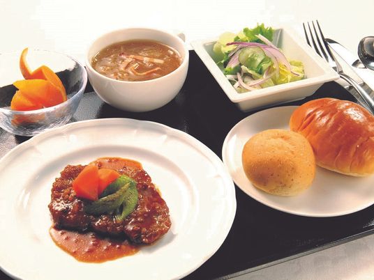 バランス良い食事提供