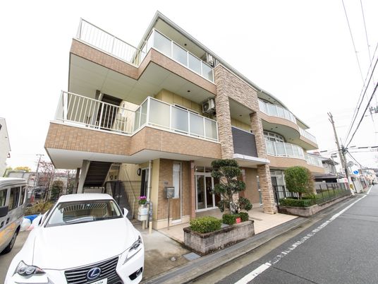 快適な施設の外観