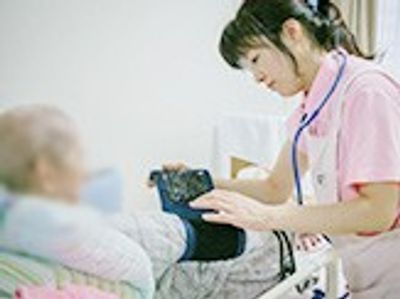 スタッフと利用者の様子