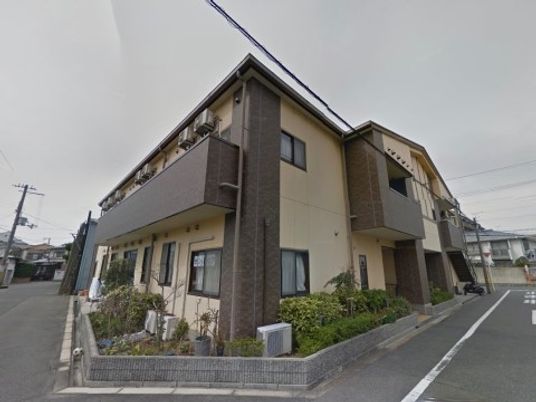 施設の外観と周辺環境