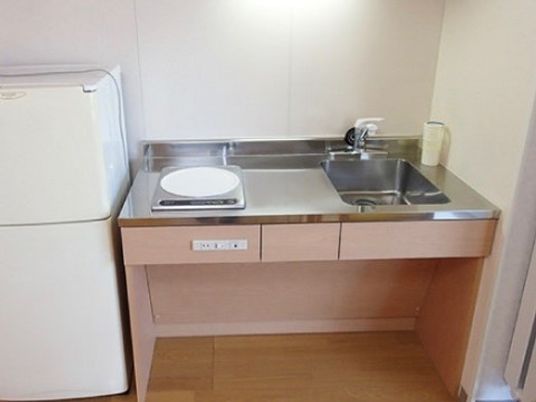 清潔な個室のキッチン