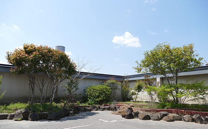 医療法人好寿会 介護老人保健施設 かたおかの外観