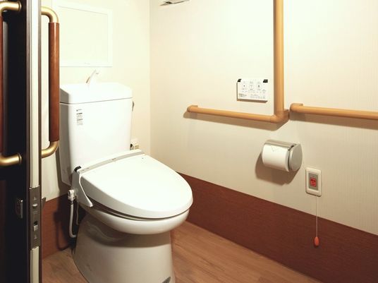 手すり付トイレ空間