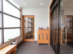 和風の明るい廊下