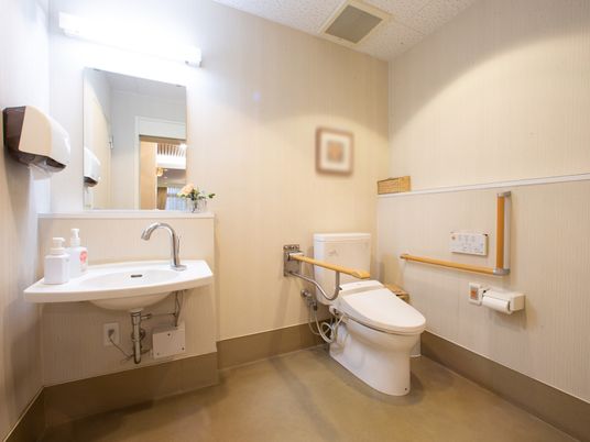 バリアフリー対応の洗面所