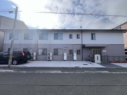 施設の外観