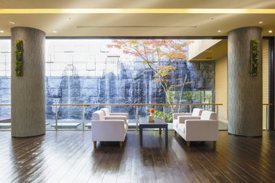 開放的な中庭風景