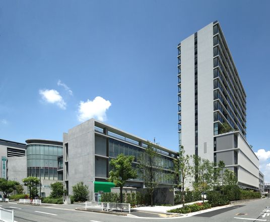 近代的な建物の外観