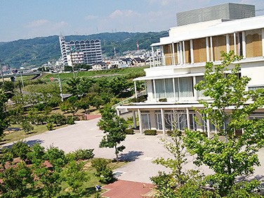 ヘルパーステーション どうみょうじ高殿苑の外観