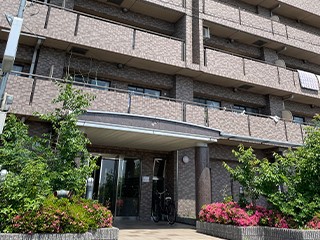 リハビリ 訪問看護 ステーションルピナスひょうたん山の外観