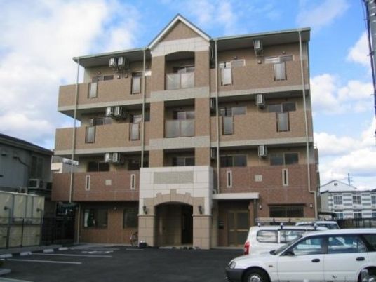 清潔感漂う建物の外観