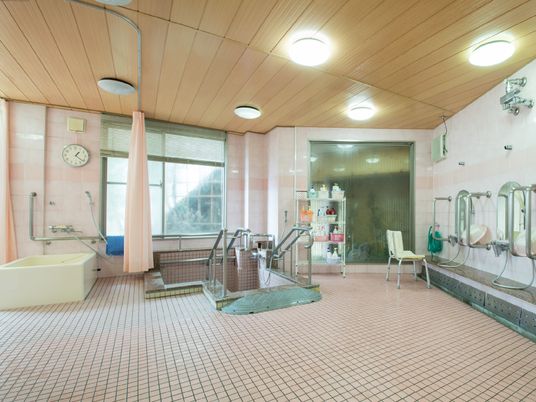 バリアフリー浴室設備