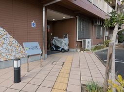 エントランス前の風景
