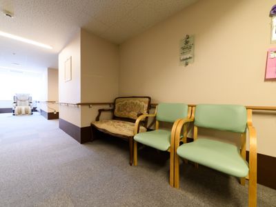 待合室の椅子とソファ