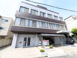 清潔な外観の建物