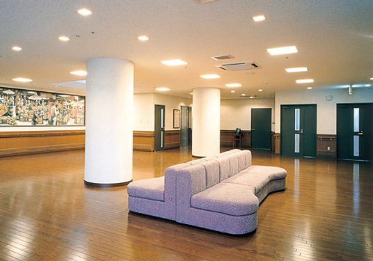広々としたロビー