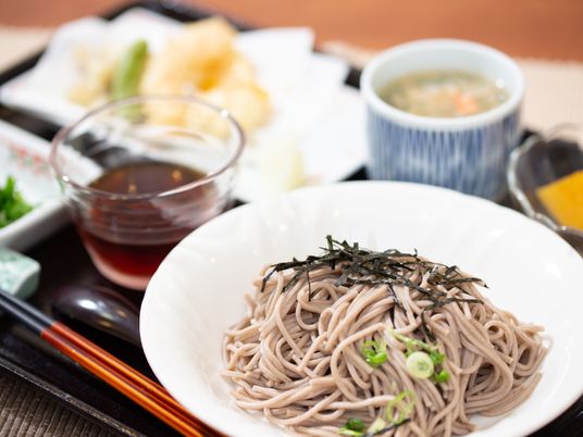 手作り料理の盛り付け