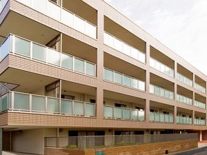 清潔な外観の建物