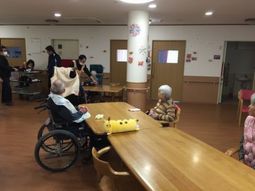 活動する人々の共用スペース