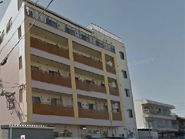 多階層の建物外観 外観 明るく広々とした外観の建物です。先進的な設備を備えた快適な環境でお仕事ができると考えられます。