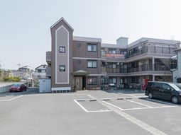 ゆったり広々とした外観