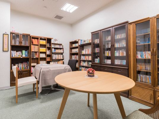 図書コーナーの居心地の良さ