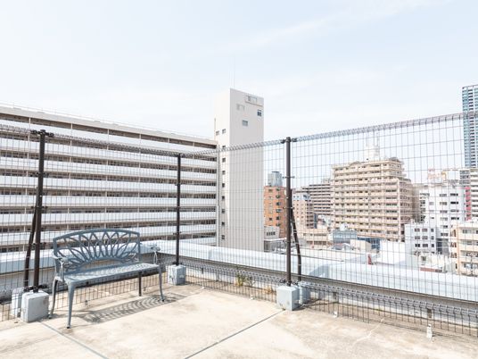 都会の屋上