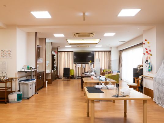 明るい広々としたリビング