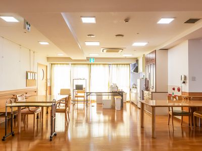 明るいダイニングルーム