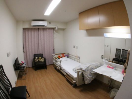 落ち着いた居室