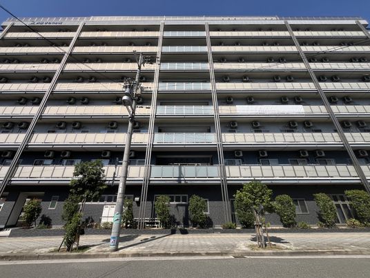 高層マンションの外観