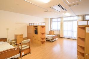 明るい居室  