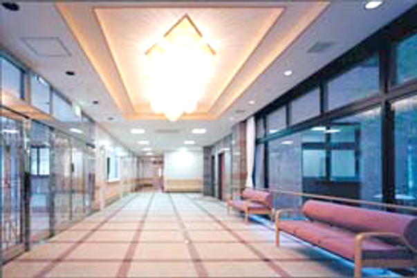 広々とした廊下