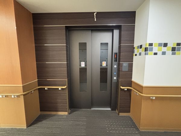 安全で便利なエレベーター