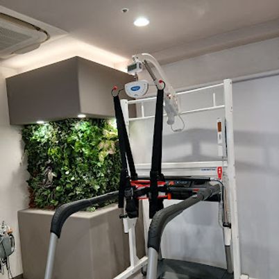 機能訓練室の機器  