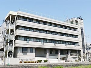 外観の建物正面  