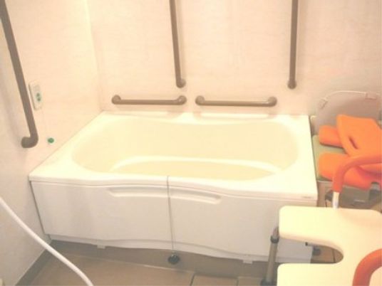 バリアフリー設計浴室