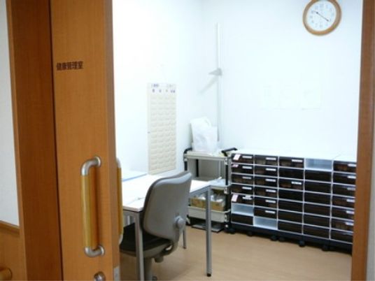書類整理された事務室